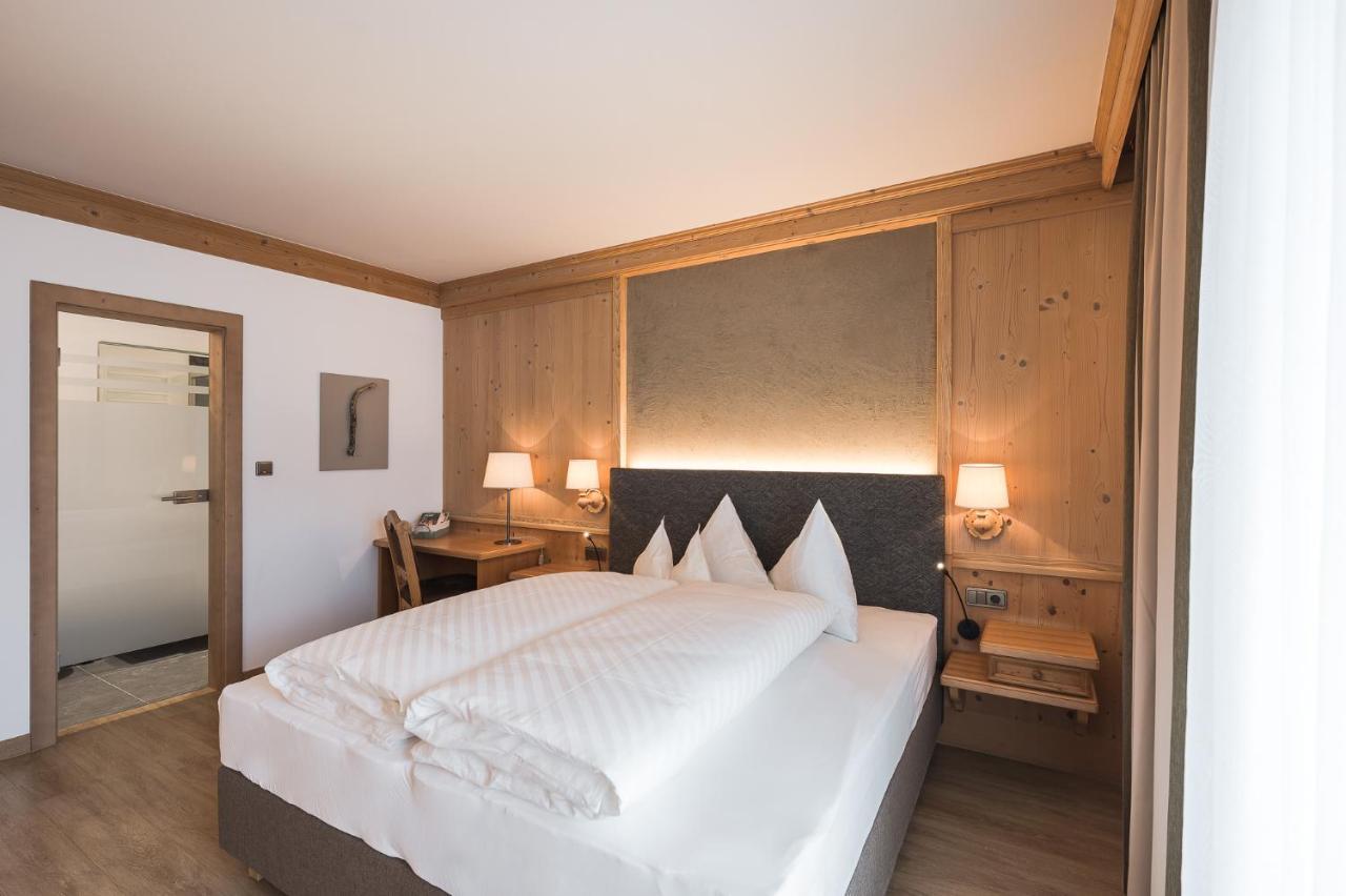 Hotel Alpenhof Tirolo Kültér fotó