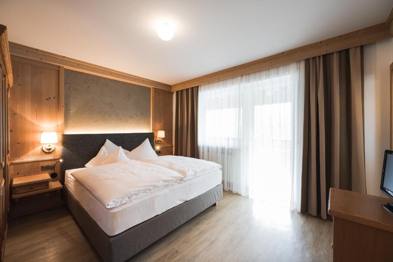 Hotel Alpenhof Tirolo Kültér fotó